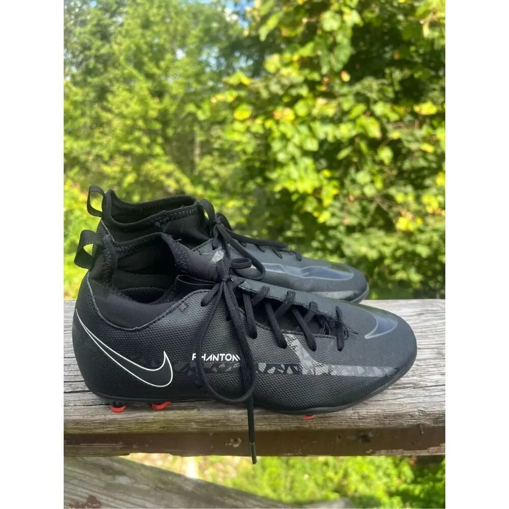 Nike Junior Phantom GT2 Club Dynamic-Fit FG - Black/Summit White/Bright Crimson